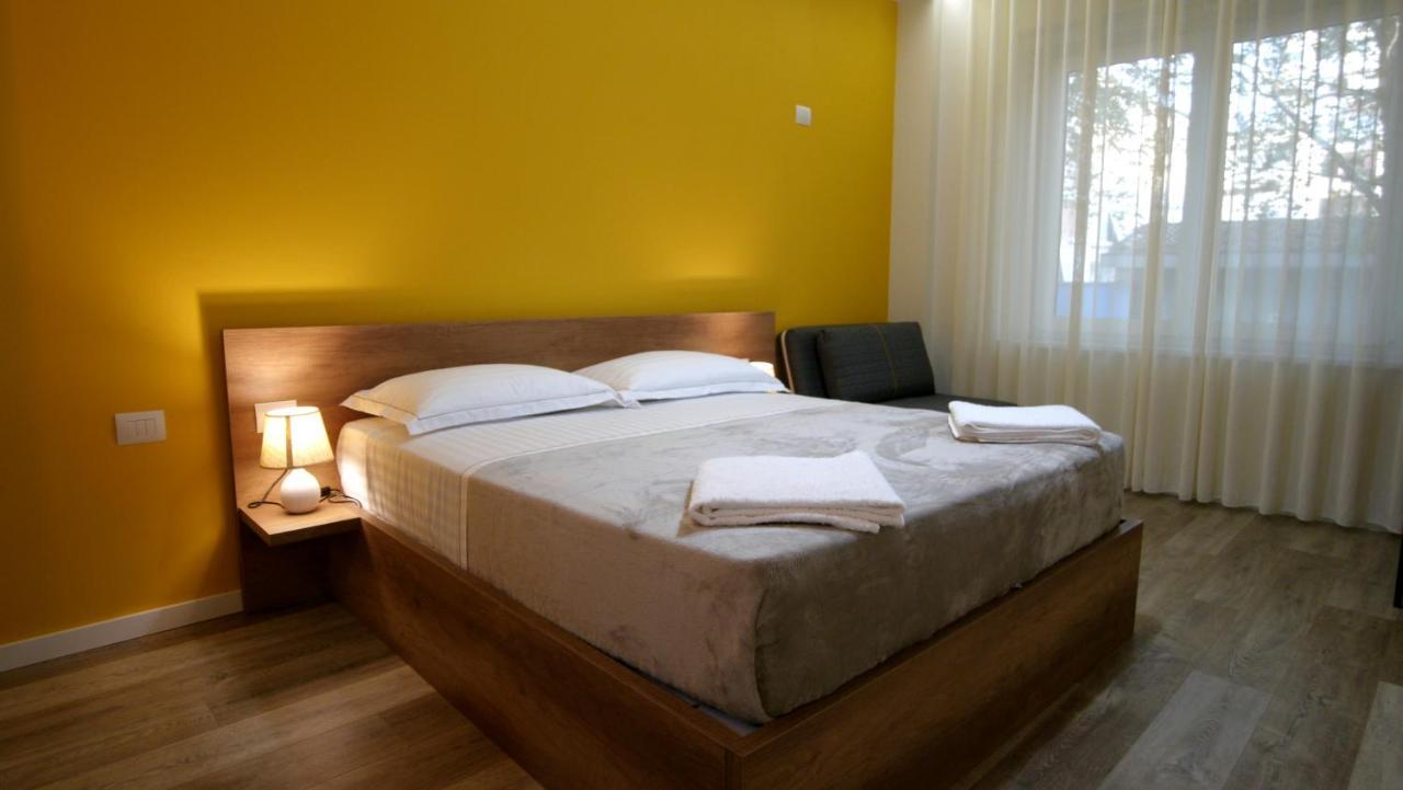 Koni'S Studio Apartments Tiran Dış mekan fotoğraf