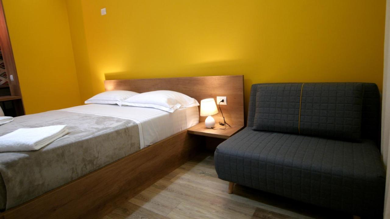 Koni'S Studio Apartments Tiran Dış mekan fotoğraf