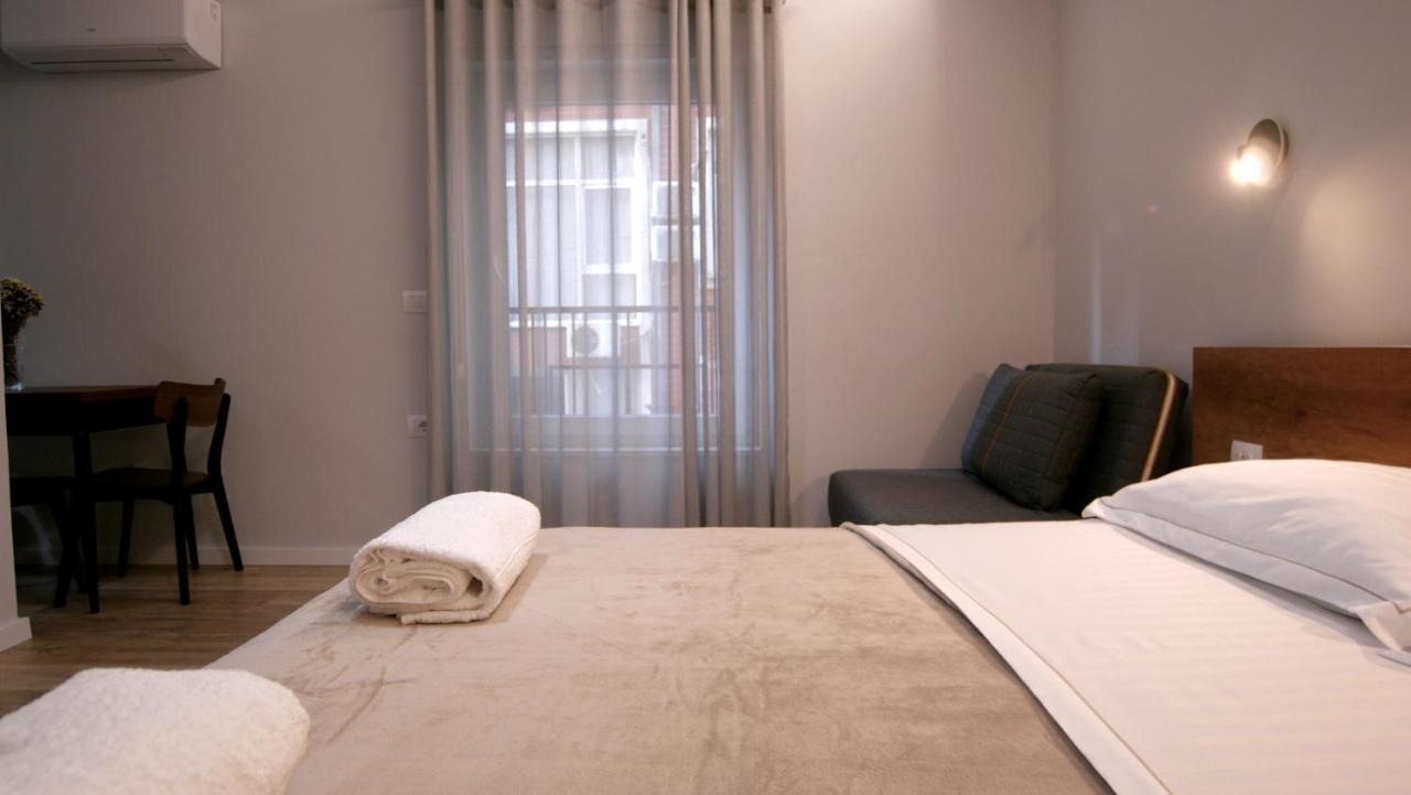 Koni'S Studio Apartments Tiran Dış mekan fotoğraf