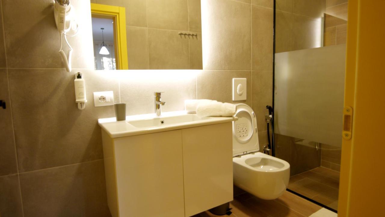 Koni'S Studio Apartments Tiran Dış mekan fotoğraf