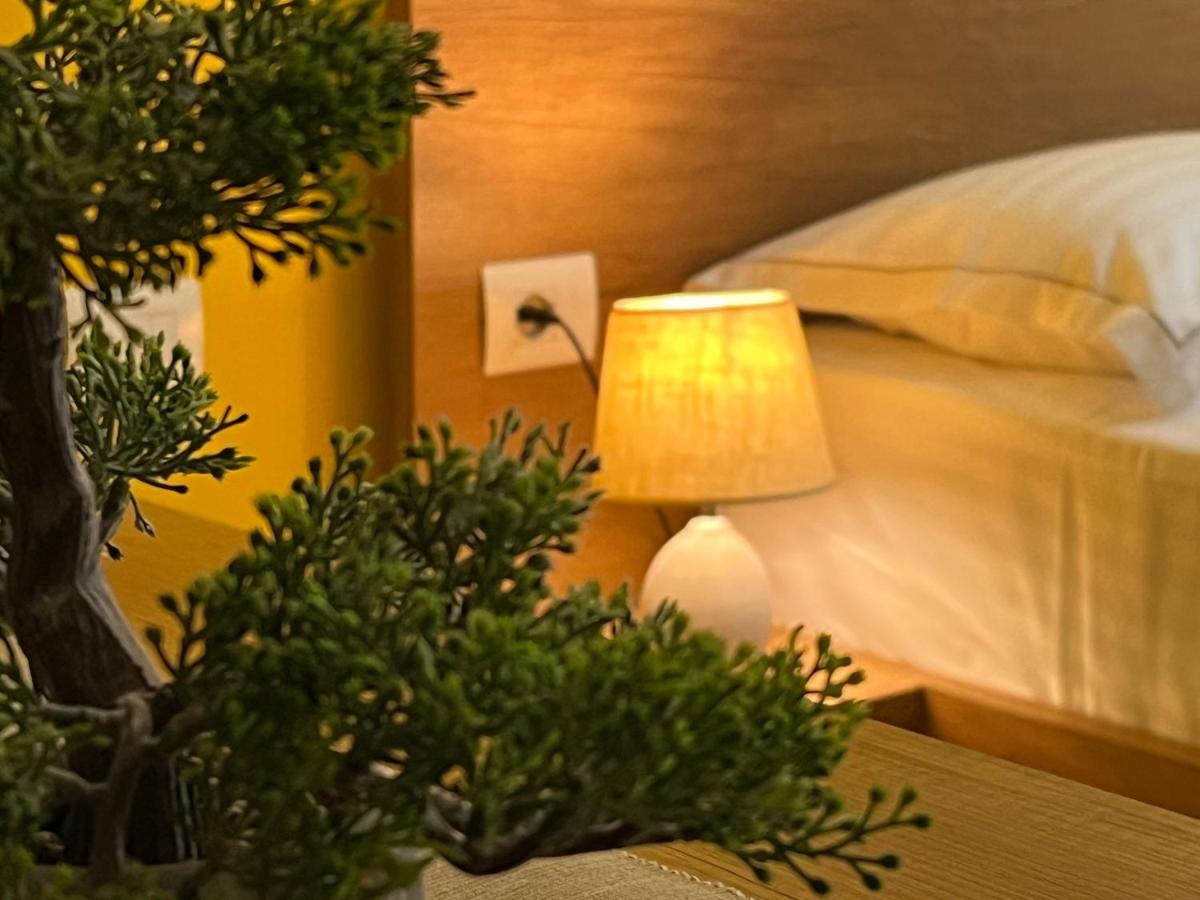 Koni'S Studio Apartments Tiran Dış mekan fotoğraf